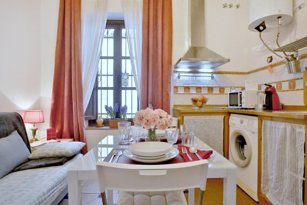 Horno24, Alojamiento Con Patio Andaluz, Tipico De Cordoba Exterior photo