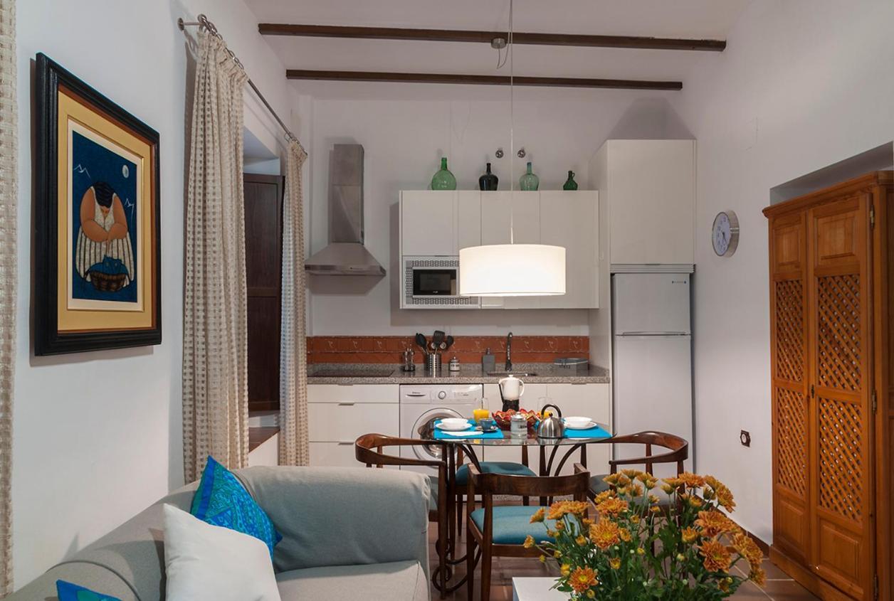 Horno24, Alojamiento Con Patio Andaluz, Tipico De Cordoba Exterior photo