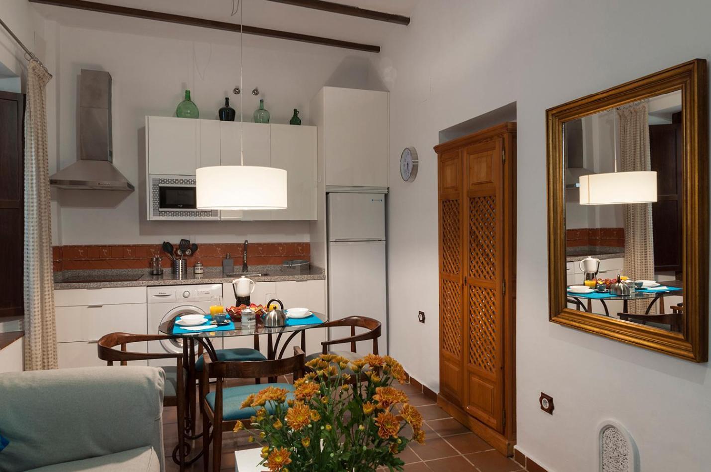 Horno24, Alojamiento Con Patio Andaluz, Tipico De Cordoba Exterior photo