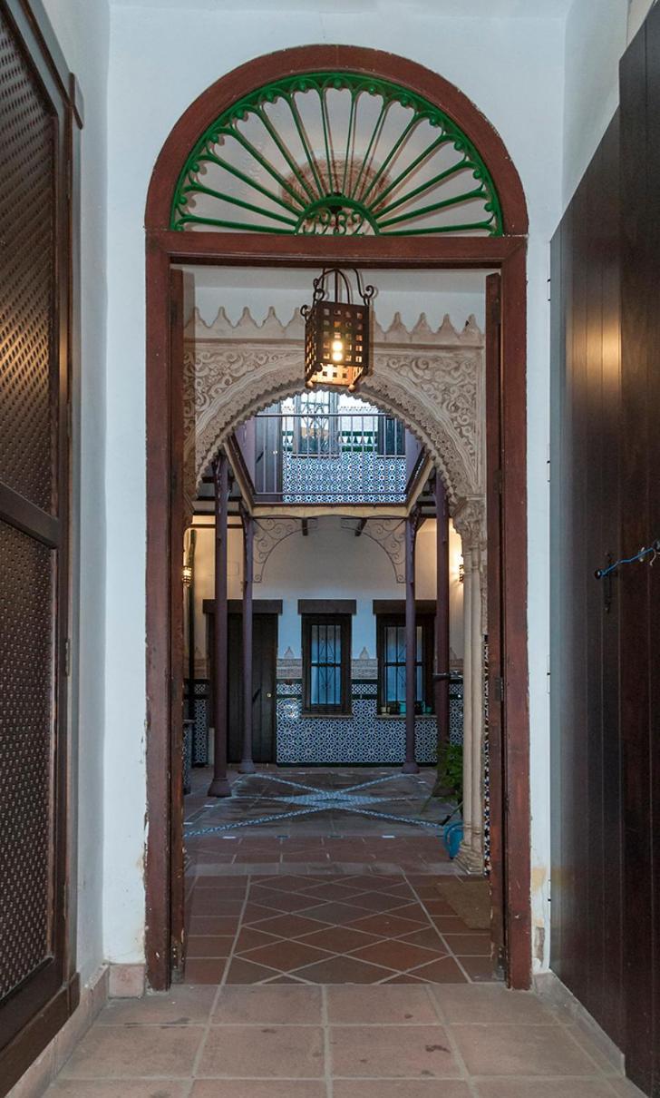 Horno24, Alojamiento Con Patio Andaluz, Tipico De Cordoba Exterior photo