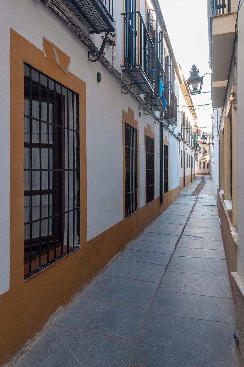 Horno24, Alojamiento Con Patio Andaluz, Tipico De Cordoba Exterior photo