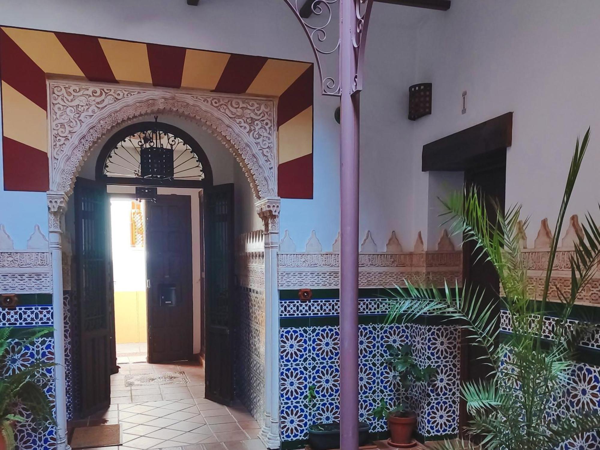Horno24, Alojamiento Con Patio Andaluz, Tipico De Cordoba Exterior photo