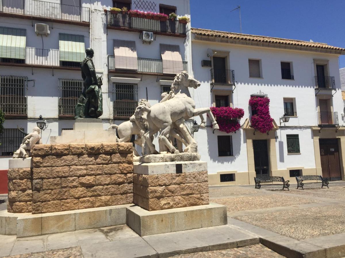 Horno24, Alojamiento Con Patio Andaluz, Tipico De Cordoba Exterior photo